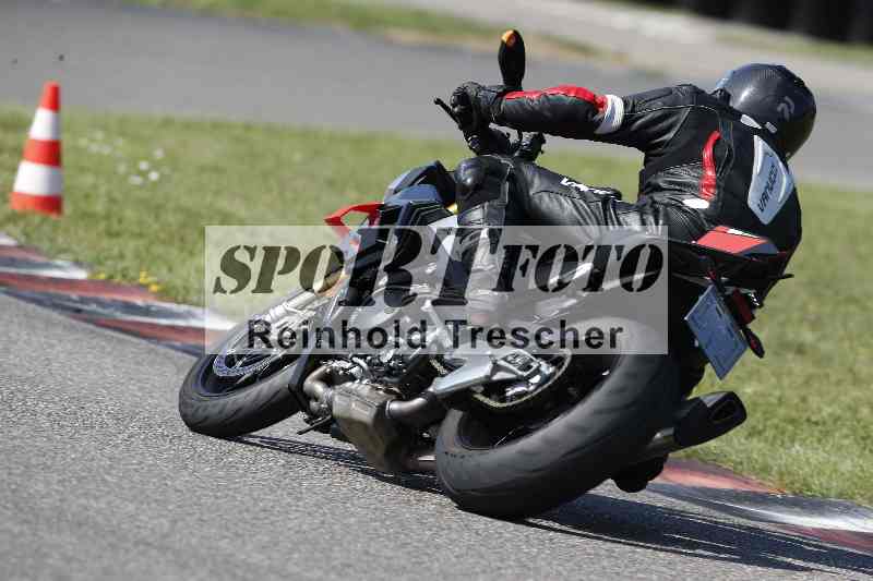 /44 09.08.2025 Plüss Moto Sport ADR/Einsteiger/68